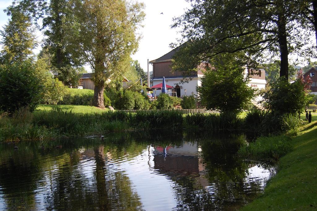 Hotel Landgasthof "Am Park" à Rottendorf Extérieur photo